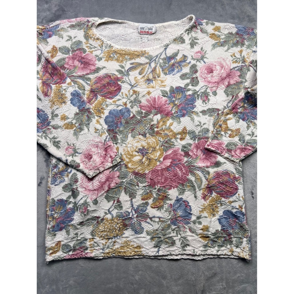 Vintage Denim Republic Floral Knit Sweater Small Pink Blue Rose Grandmacore USA